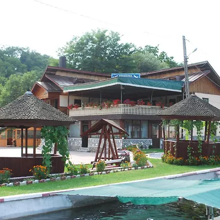 Guest house Lacurile Pastravilor