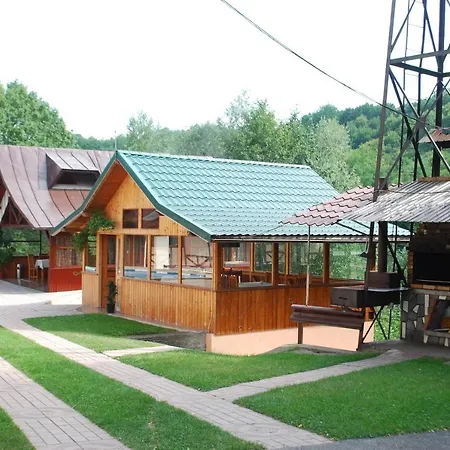 Guest house Lacurile Pastravilor *